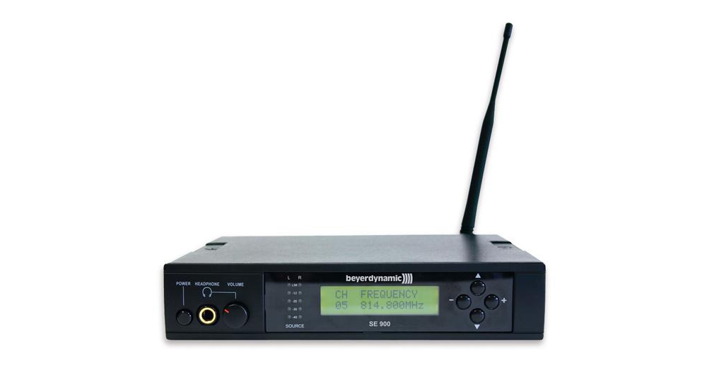   (in ear) Beyerdynamic SE 900 (850-874 MHz)