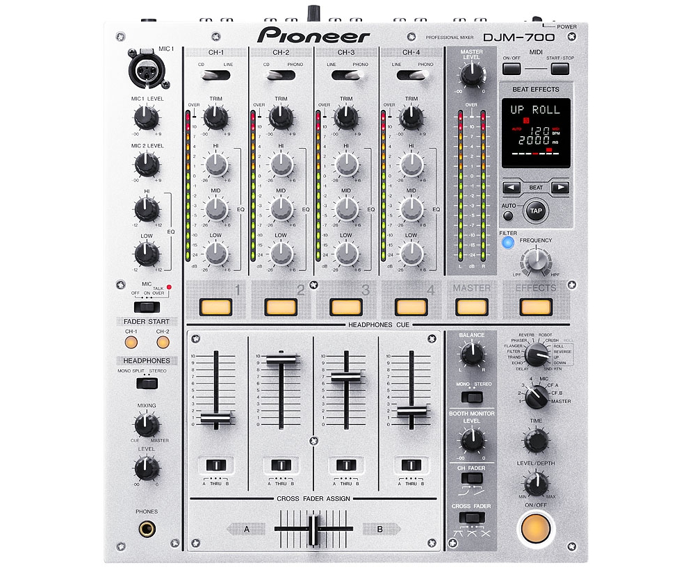 DJ- Pioneer DJM-700 S
